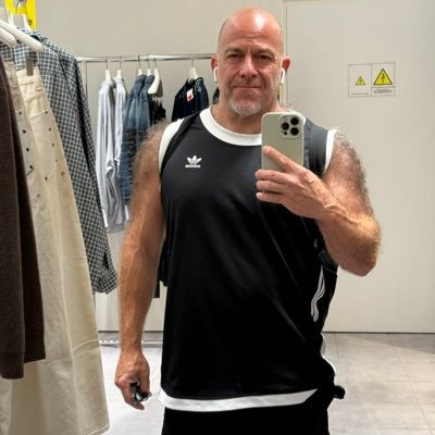 AlanInBetween's profile picture