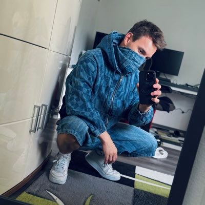 Michael54017210's profile picture