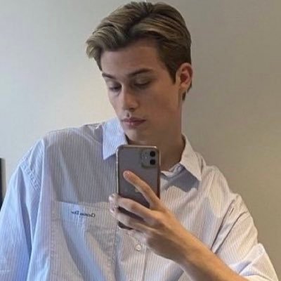songofgalitzine's profile picture