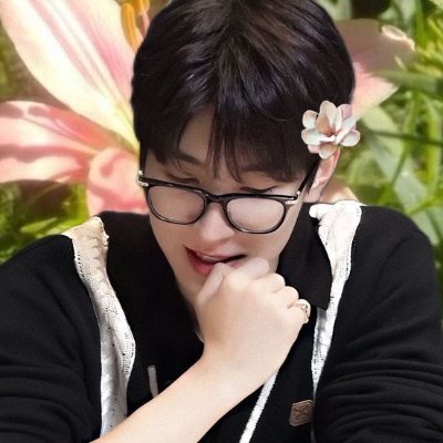 wonbuldak's profile picture