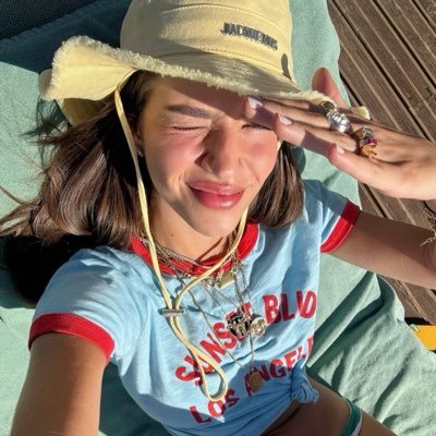 𝐝's profile picture