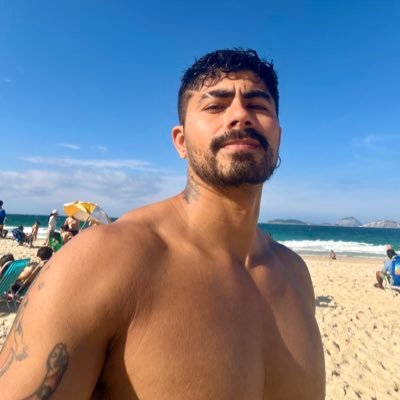 peter is shy 🐋's profile picture