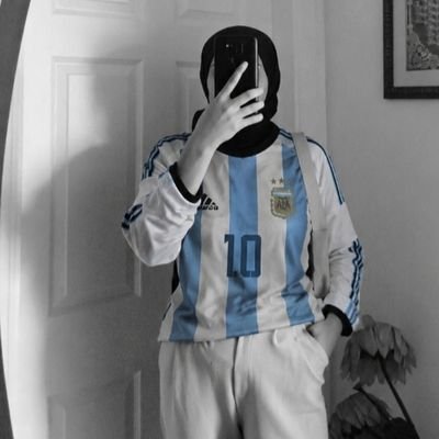 Fatma🦁🇦🇷's profile picture