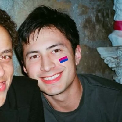hollavnov's profile picture