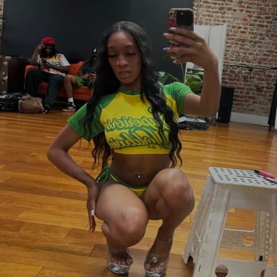 nanibratt's profile picture