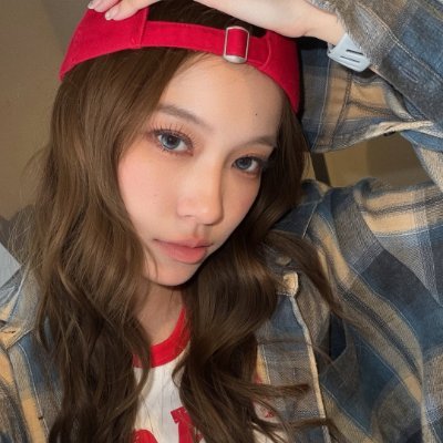 n 🧁's profile picture