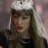 ɹǝɹǝɔɹoS ❤️🔥(Taylor's Version) profil fotoğrafı