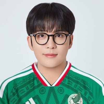 m☆ri is #BAD's profile picture