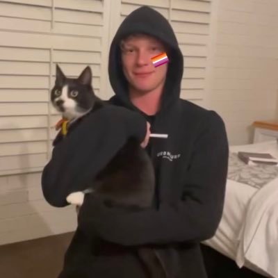 litttlestwomen's profile picture