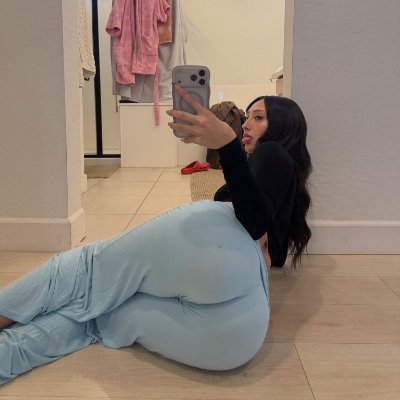๐ฒ๐ฟ๐ ๐ซ๐ช๐ต๐ต๐๐'s profile picture
