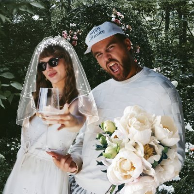 hourlytayvis's profile picture