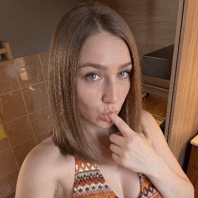 Zyra 🏳️⚧️'s profile picture