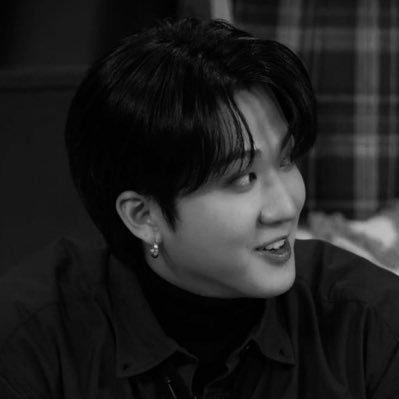 Ya ꕤ VAI VE O LYKN SKZ DNV E O BTS's profile picture