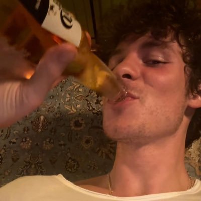 shwnfolk13's profile picture