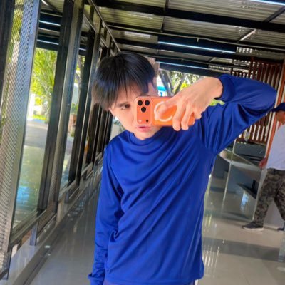 Nuchakron559772's profile picture