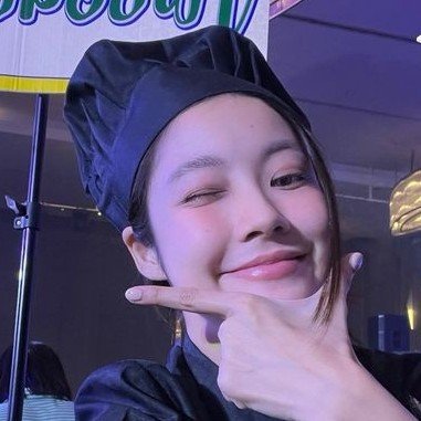 Chris⁷⁹⁹⁷ 🍎🍬 RACHANAREE's profile picture