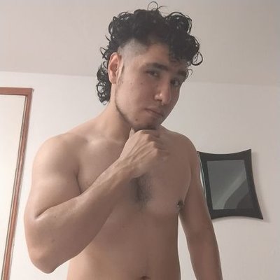 ≡ 𝗠𝗜𝗖𝗛's profile picture