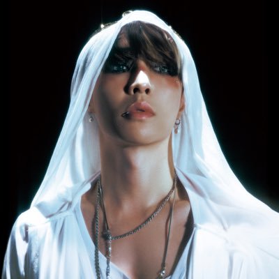 Lay Zhang's profile picture