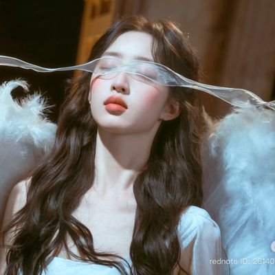 Lya ⚢'s profile picture