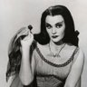 Yvonne De MonteCarlo ™ 的头像