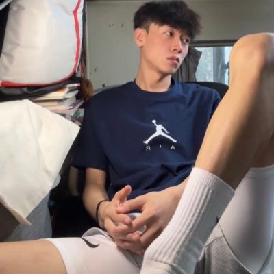 CyindhiaEdward's profile picture
