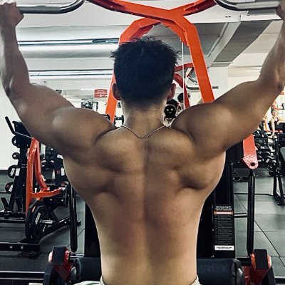 yxy8876_v's profile picture