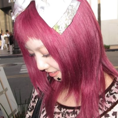 akgaeful's profile picture