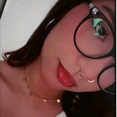 𝓐stro𝓕lori ✴︎ 𝓒artomante's profile picture