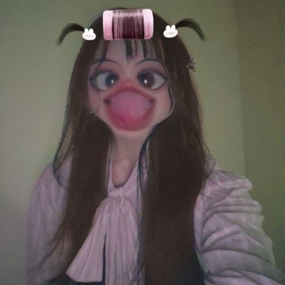 apinpinpum's profile picture