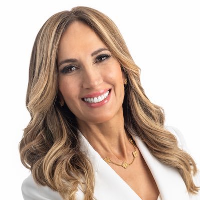 EllieCohanim's profile picture