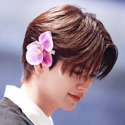 𝘽𝙏𝙎𝙒's profile picture