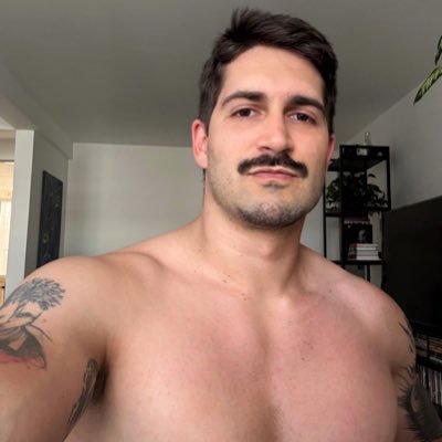 dakota north's profile picture