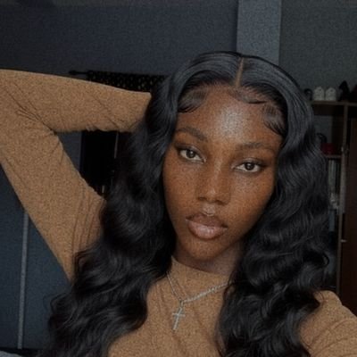 urbanlumora's profile picture