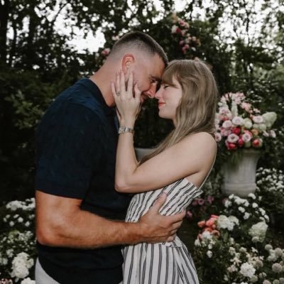 courturedpoet13's profile picture