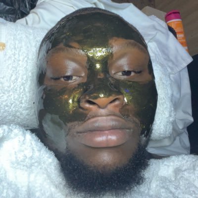 UG💸's profile picture