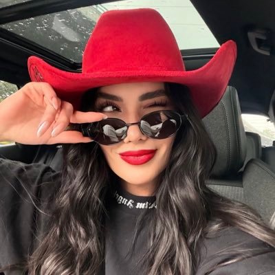 TEAM DANIA💜's profile picture