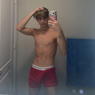 Andreis1810's profile picture