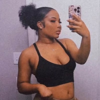 synn banks 💕🪖's profile picture