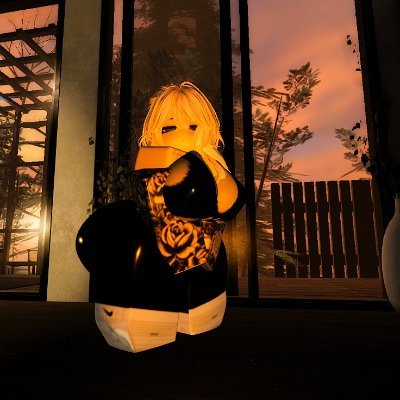 VelvetLuff's profile picture