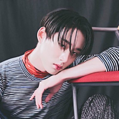 w_est_w's profile picture