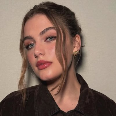 𝐹𝑙𝑎 ➳'s profile picture