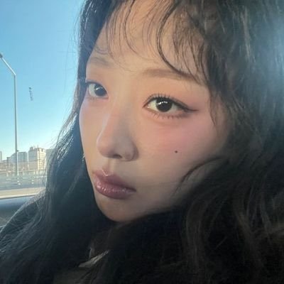 lalaseoola's profile picture
