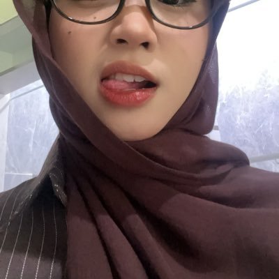 damiyati's profile picture