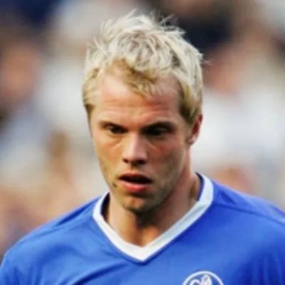 gudjohnsen999's profile picture