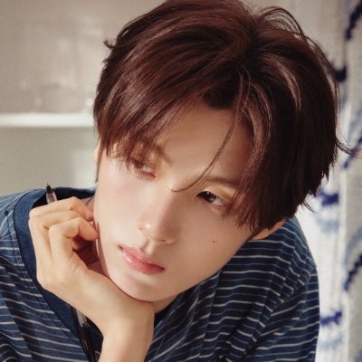 𝗬𝗢𝗨𝗡𝗚𝗝★𝗘's profile picture