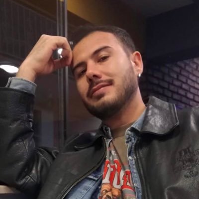 nelik's profile picture