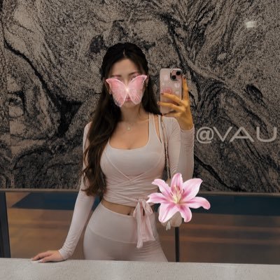Belle 🌸's profile picture