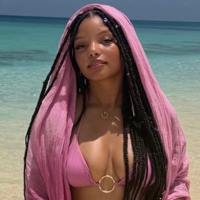 Halle Sources's profile picture