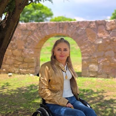Claudia Anaya 👩🏼🦽's profile picture