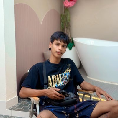 🆃 🆃's profile picture